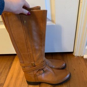 Brand new congrats/brown knee high boots. Sz 7